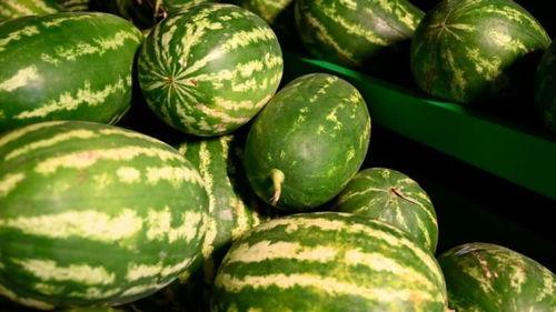 邳州网红吃瓜事件真相,真相背后的网络风波