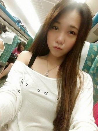 台湾网红女吃瓜图片大全,趣味图片大盘点