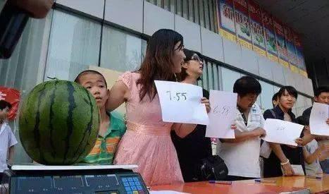 七月网红吃瓜事件视频,揭秘幕后真相与网络舆论风暴